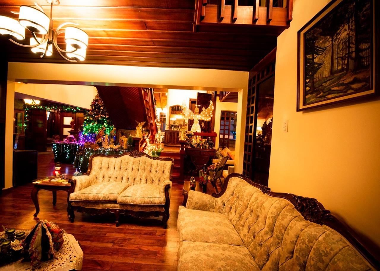 Hostal Dulce Hogar Latacunga Exterior photo