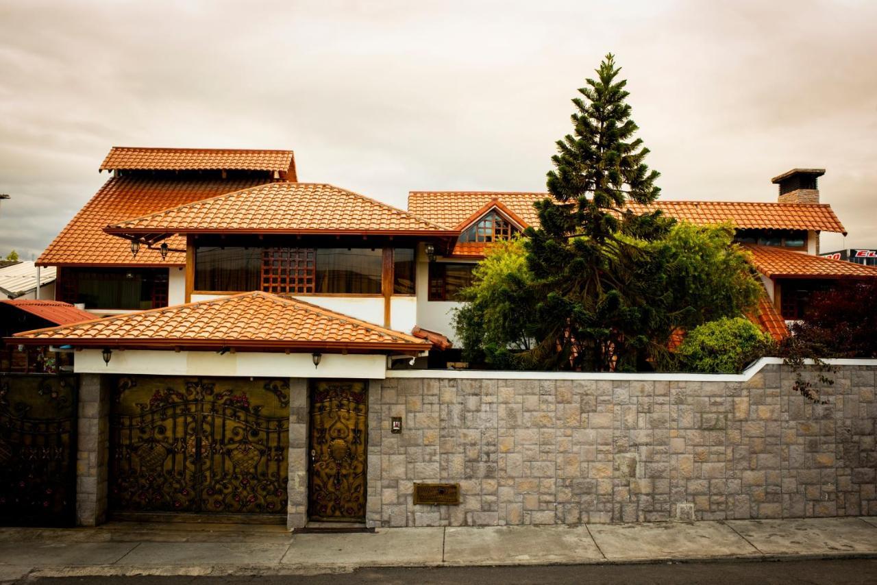 Hostal Dulce Hogar Latacunga Exterior photo